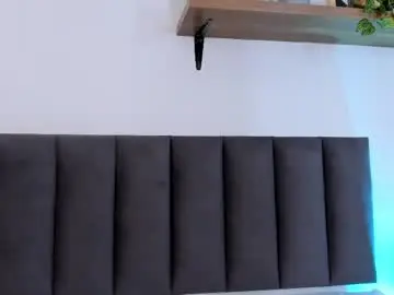 Chaturbate Free Porn Cam of cristalfoxy_
