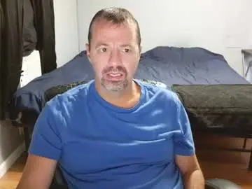 Chaturbate Live Sex Cam of airbornelunsford39