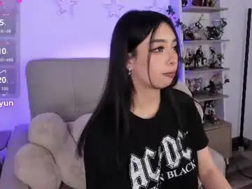 Chaturbate Live Sex Cam of ji_hyun