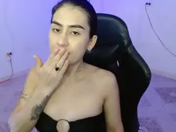 Chaturbate Free Live Porn of martina3120