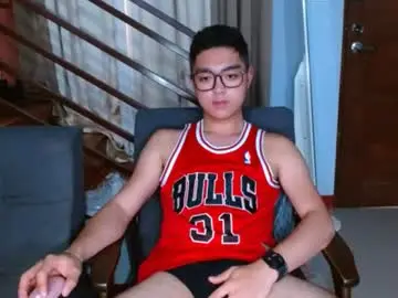 Chaturbate Adult Webcam of bigshowforyouxx