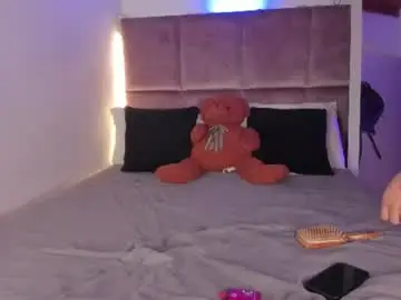 Chaturbate Live Sex Cam of noah_beck42