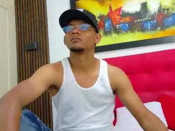 Chaturbate Live Sex of leo27__