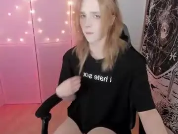 Chaturbate Live Sex Cam of simochka_