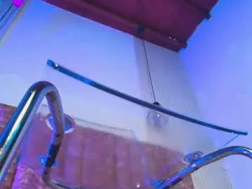 Chaturbate Live Sex Cam of tiffany_johnson111