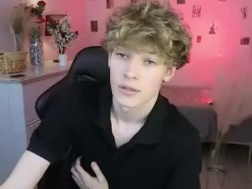 Chaturbate Sex Chat of curly_twinkboy