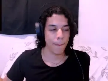 Chaturbate Live Sex Cam of isidroglasc