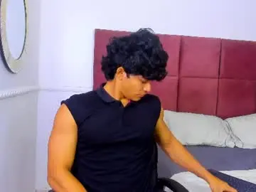 Chaturbate Sex Cam of luca_mashle