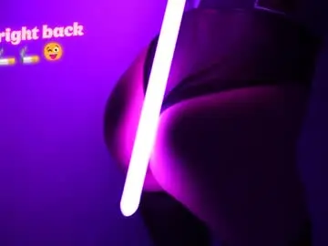 Chaturbate Best live sex cam show of bellezza_