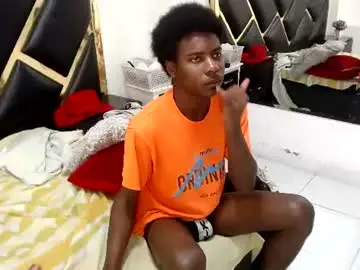 Chaturbate Sex Cam of noahjhonson69