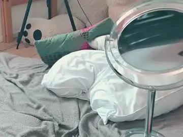 Chaturbate Free Porn Cam of ceriselapine