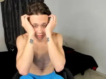 Chaturbate Live Porn of santiceballo