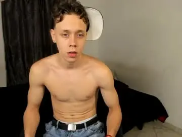 Chaturbate Free Live Porn of santiceballo
