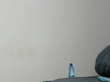 Chaturbate Live Sex Cam of ebony_arya
