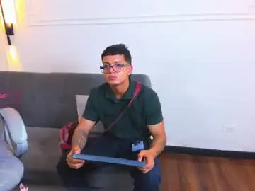 Chaturbate Sex Chat of paradise_boy_s