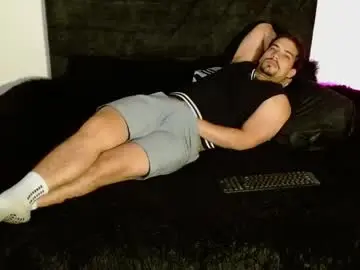 Chaturbate Live Sex of ian_davis