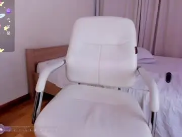 Chaturbate Watch Live Sex Cams of moonlight8_