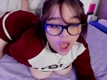 Chaturbate Live Porn of chaarlotte_1