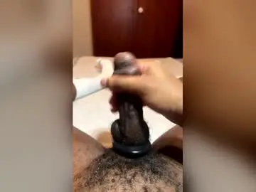 Chaturbate Nude Webcam of davis_smith2100