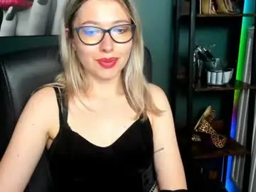 Chaturbate Live Sex of heidi_pleasure
