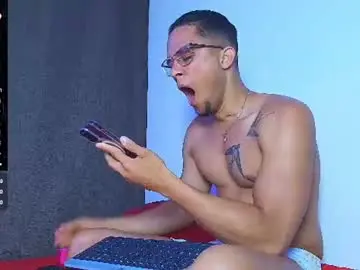 Chaturbate Sex Chat of roy_barney