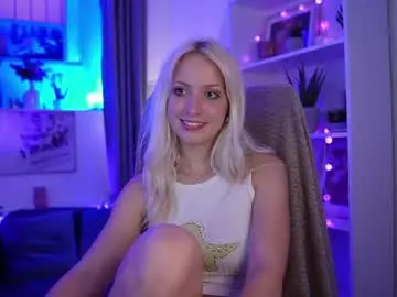 Chaturbate Adult Video Chat of lucy_cutie_