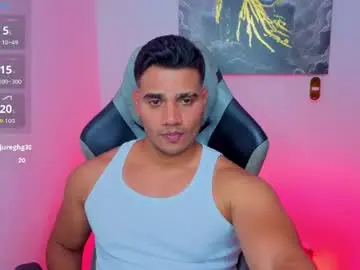Chaturbate Private Sex Chat of andresfiit