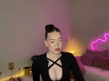 Chaturbate Free Live Porn of mistress_of_hearts
