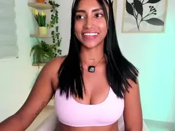 Chaturbate Free Live Porn of miavelvet_22