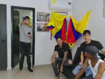 Chaturbate Adult Webcam of voyeurism_guys