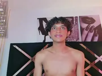 Chaturbate Best live sex cam show of aiiron_m