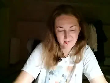 Chaturbate Free Live Porn of golden_fairy_566
