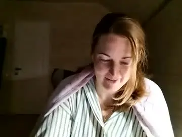 Chaturbate Nude Webcam of golden_fairy_566