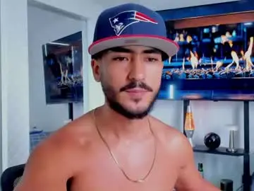 Chaturbate Free Porn Cam of david_johnson372