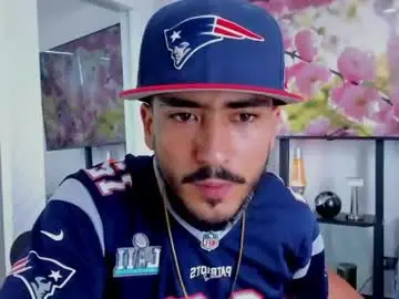 Chaturbate Watch Live Sex Cams of david_johnson372