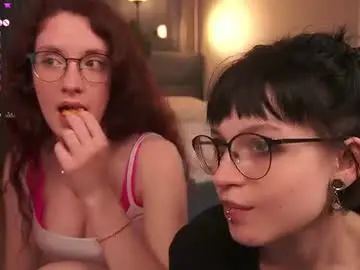 Chaturbate Live Sex Cam of little_poetry