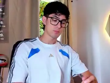 Chaturbate Sex Chat of etham_wolf1