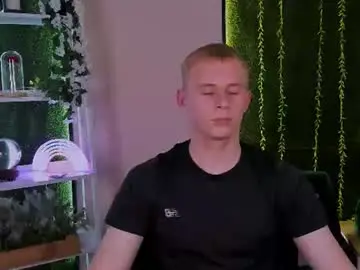 Chaturbate Best live sex cam show of rafael_bien