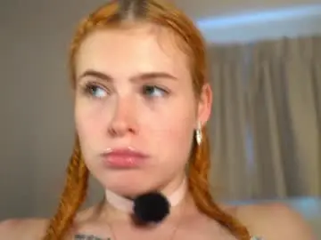 Chaturbate Best live sex cam show of chloewildd