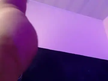 Chaturbate Free Porn Cam of luciana_keating