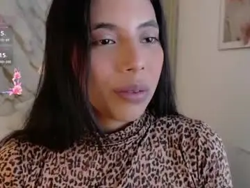 Chaturbate Live Sex Cam of miajones_blowjob