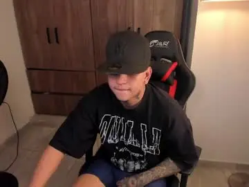 Chaturbate Nude Webcam of jake_pons