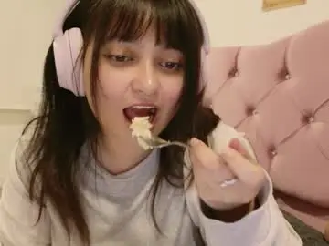 Chaturbate Live Sex Cam of iam_zoechan