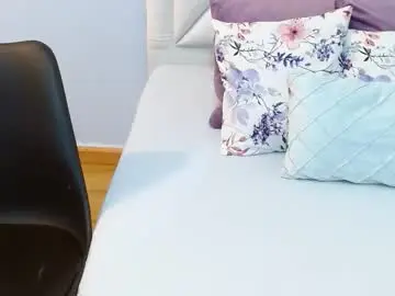 Chaturbate Live Sex Cam of kyliebenson