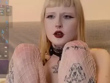 Chaturbate Free Porn Cam of aurora_radiance