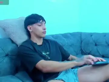 Chaturbate Best live sex cam show of kroywave