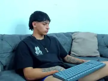 Chaturbate Best live sex cam show of kroywave