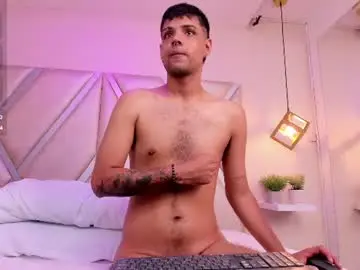 Chaturbate Live Sex of clarentz_baileys