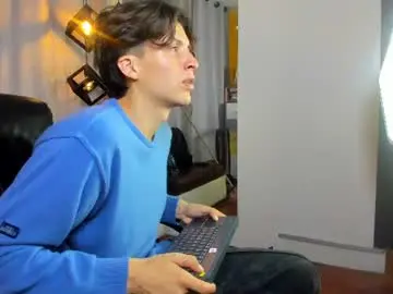Chaturbate Live Sex of marcoviolet