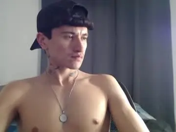 Chaturbate Live Sex Cam of taylor_024